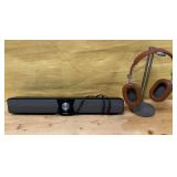 11 - VINTAGE HEADPHONESWITH SOUNDBAR (P13)
