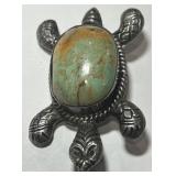 A LARGE STERLING SILVER BROCH/PEND. 21.60GRS