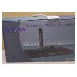 503 - PROFESSIONAL WIRELESS MICROPHONE (Z)