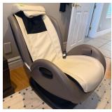 R - iJOY MASSAGE CHAIR (B7)
