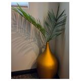 P - DECORATIVE VASE 32"T (M37)