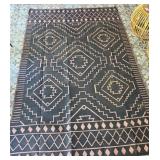 P - INDOOR/OUTDOOR AREA RUG 71X108"