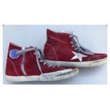 P - PAIR OF FRANCY SHOES SIZE 42 (A52)
