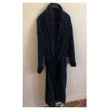 U - CROFT & BARROW ROBE (ONE SIZE) (M6)