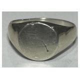 STERLING SILVER RING 8.4 GRS SIZE 11.5