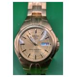 696 - SEIKO WATCH (J24)