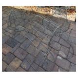 U - LOT OF WIRE MESH PLANT CLOCHES (Y3)