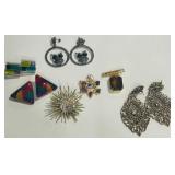 LOT OF COSTUME JEWELRY