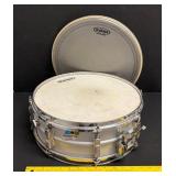 VINTAGE LUDWIG RESONANT SNARE DRUM