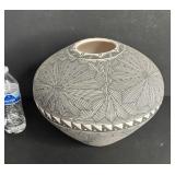 RARE VINTAGE PUEBLO POTTERY VASE