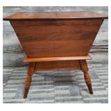 U - VINTAGE DOUGH BOX SIDE TABLE (P14)