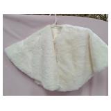 U - FUR CAPELET (P215)
