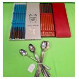 U - MIXED LOT OF SPOONS & FONDUE FORK SETS (P173)