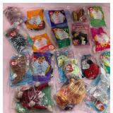 U - LOT OF McDONALD'S HAPPY MEAL TOYS (P565)