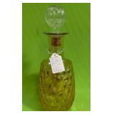 U - VINTAGE GLASS DECANTER (P640)