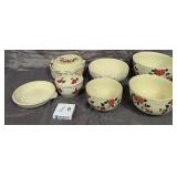 U - HALL'S SUPERIOR KITCHENWARE (L8)