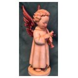 13 - GOEBEL HUMMEL FIGURINE (B4)