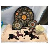 11 - DECORATIVE PLATES, WOVEN MAT (C265)
