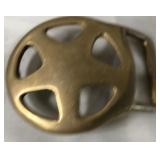 443 - VINTAGE BRASS BELT BUCKLE (J105)