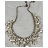 443 - COSTUME JEWELRY NECKLACE (J70)