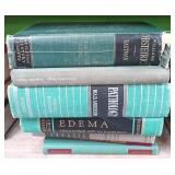 11 - LOT OF HARDBOUND BOOKS (C155)