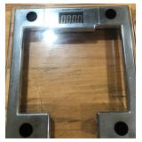 430 - HEALTH-O-METER DIGITAL BATHROOM SCALE (A77)