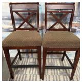 11 - PAIR OF MATCHING CHAIRS