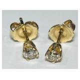 14KT YELLOW GOLD DIAMOND STUD EARINGS
