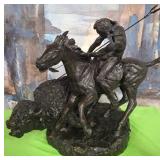 11 - TOM HOLLAND BUFFALO HUNT SCULPTURE 15"T (U27)