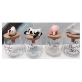 43 - NEW WMC MUD PIE FARM WINE GLASSES & STOPPERS