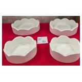 43 - NEW WMC MINI SCALLOPED TRAY SET (N80)