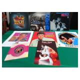 537 - LOT OF ASSORTED ELVIS COLLECTIBLES(N40)