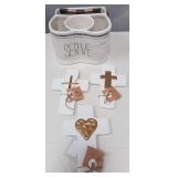 43 - NEW WMC FLATWARE/NAPKIN CADDY, CROSSES (O40)