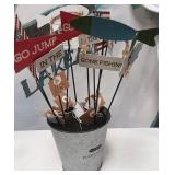 43 - NEW WMC MUD PIE DECORATIVE LAWN STAKES (O22)
