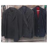 11 - LOT OF 2 MEN