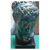 537 - BUST ON PEDESTAL BASE 10"
