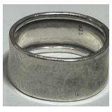 STERLING SILVER SIZE 8.50 RING 4.00GRS