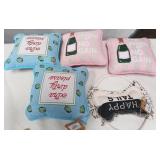 NEW WMC FOUR ACCENT PILLOWS, HAPPY TAILS FRISBEE