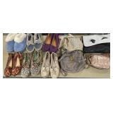 402 - MIXED LOT OF SHOES & PURSES (F83)