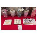 43 - WMC NAPKINS, PARTY CUPS, COOKIE CUTTER SET