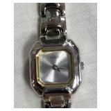 313 - GUESS WATCH (A14)