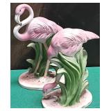 537 - FLAMINGO FIGURINES (N76)
