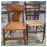 11 - LOT OF TWO VINTAGE CHAIRS (U49)
