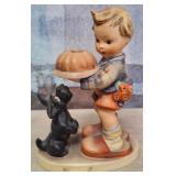 11 - GOEBEL HUMMEL FIGURINE (P6)