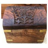 310 - DECORATIVE WOOD TEA BOX WITH CONTENTS (A21)