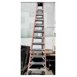 11 - 12FT FIBERGLASS/ALUMINUM LADDER