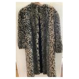 310 - LEOPARD PRINT FUR STYLE COAT SIZE 14 (A24)