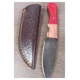 492 - HAND CRAFTED HUNTING KNIFE W/ DAMASCUS BLADE