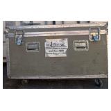 11 - HEAVY DUTY ROLLING CASE