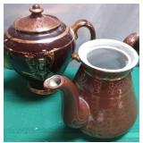 537 - VINTAGE REDWARE TEAPOTS (N51)